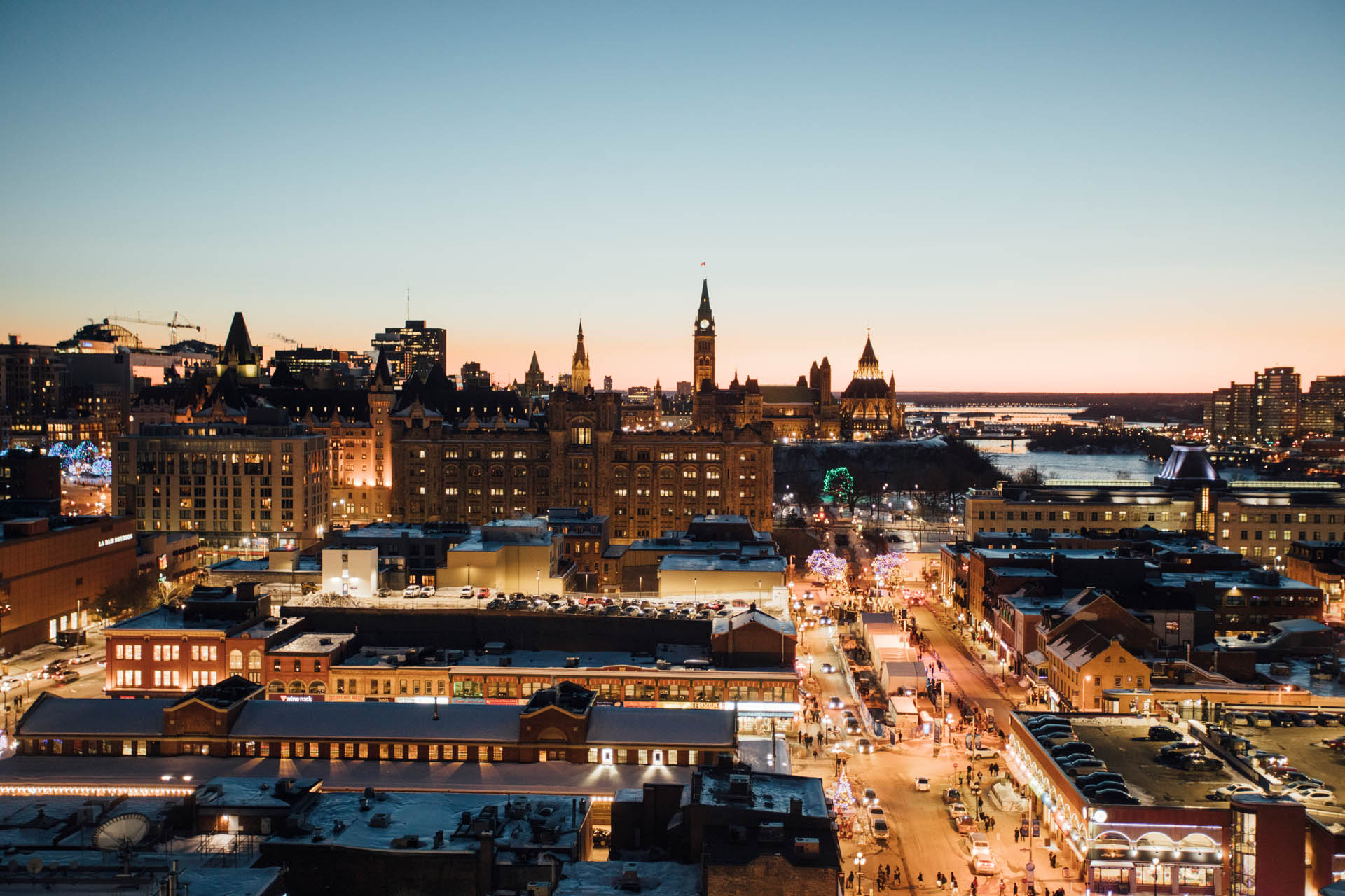 Vue aérienne du Marché By à Ottawa