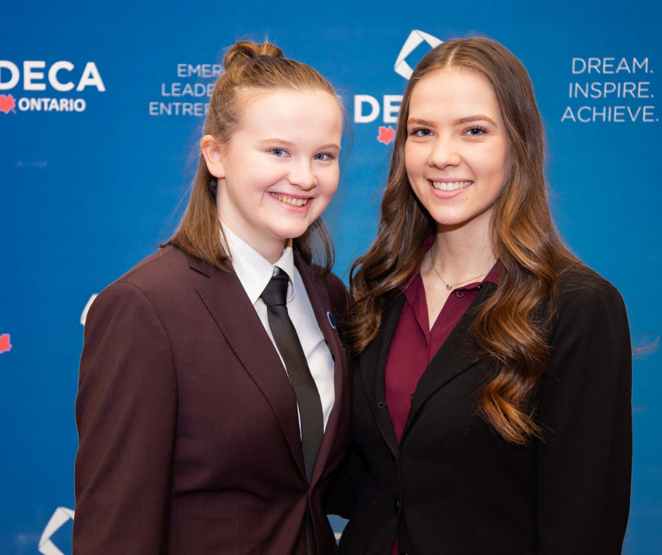 2 young female students at DECA Ontario event