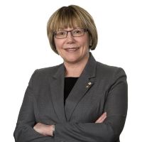 The Honourable Anne McLellan headshot