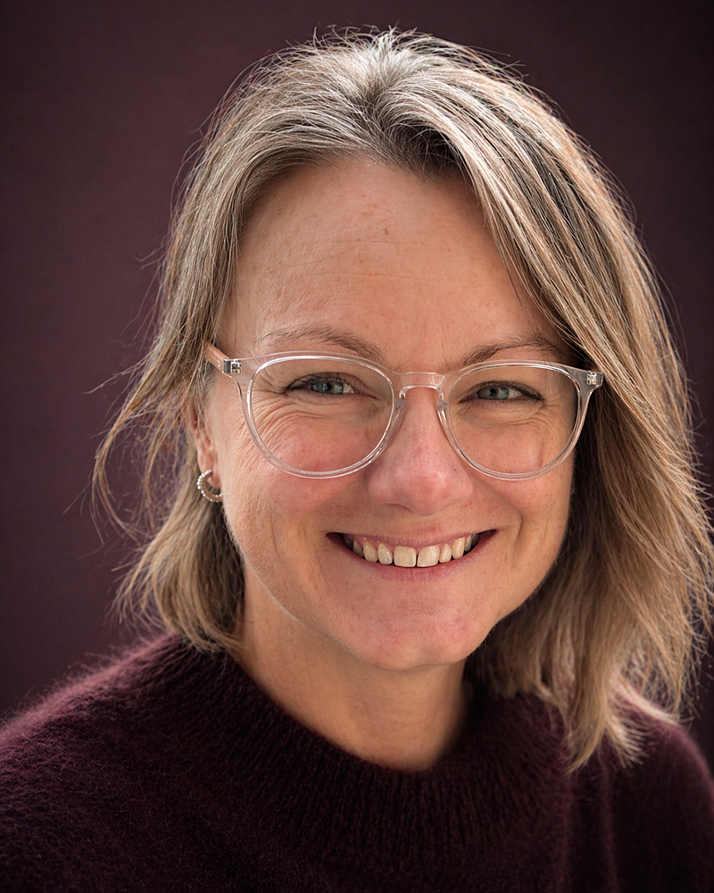 Kersten-Oertel, Marta