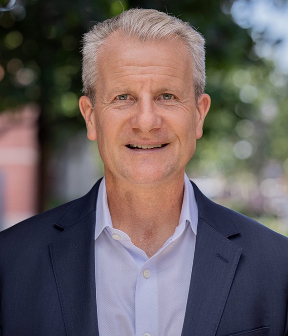 Dr Catherine Connelly Headshot